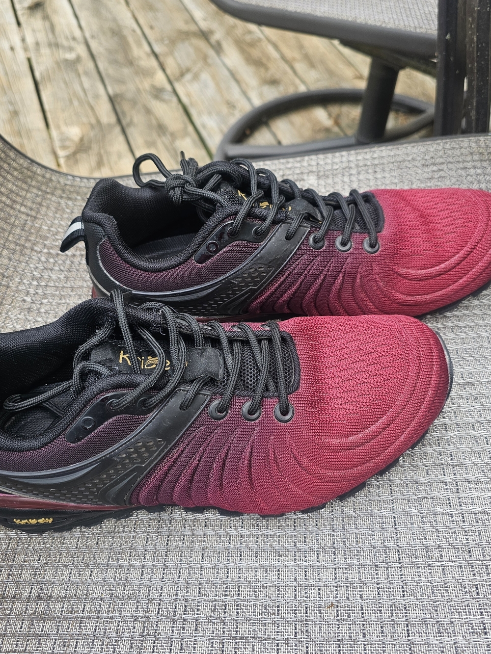 Men's Athletic Shoes - Black & Burgundy Running Sneakers
